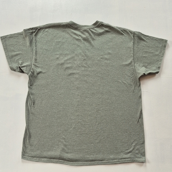 Gildan Green Short Sleeve Tee with Branson Print - Picture 6 of 6